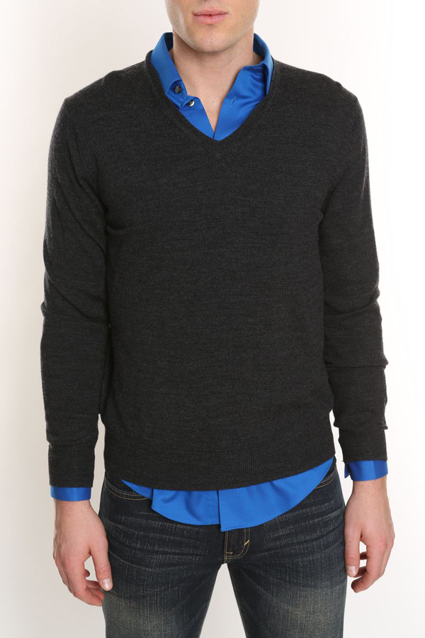 Merino V-neck Pullover Sweater